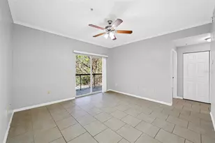 5612 Pinnacle Heights Cir, Tampa, FL 33624 - Photo 11