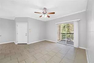 5612 Pinnacle Heights Cir, Tampa, FL 33624 - Photo 9
