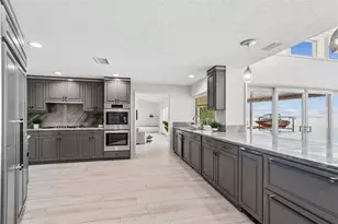 2038 Carolina Ave NE, Saint Petersburg, FL 33703 - Photo 19