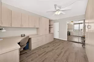 9425 Blind Pass Rd, Saint Pete Beach, FL 33706 - Photo 21