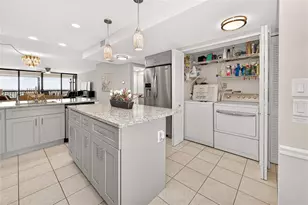 9425 Blind Pass Rd, Saint Pete Beach, FL 33706 - Photo 7