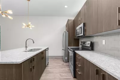 4810 W McElroy Avenue #1, Tampa, FL 33611 - Photo 3