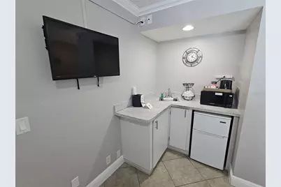 445 S Gulfview Boulevard #223, Clearwater Beach, FL 33767 - Photo 9