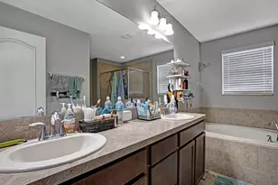 12302 Holmwood Greens Pl, Riverview, FL 33579 - Photo 43