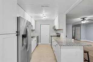 1208 Highland Ave SE, Largo, FL 33771 - Photo 3