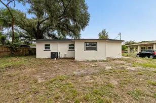203 Pevetty Dr, Plant City, FL 33563 - Photo 29