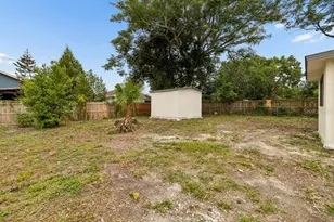 203 Pevetty Dr, Plant City, FL 33563 - Photo 25