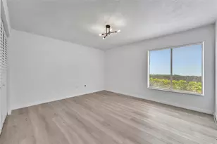 9940 7th Way N, Saint Petersburg, FL 33702 - Photo 27