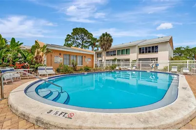9940 7th Way N #101, Saint Petersburg, FL 33702 - Photo 35