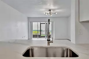 9940 7th Way N, Saint Petersburg, FL 33702 - Photo 9