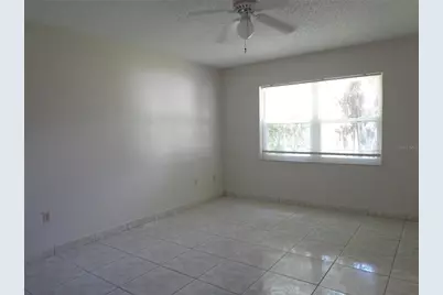 721 Regent Circle S, Brandon, FL 33511 - Photo 5