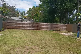 721 Regent Cir S, Brandon, FL 33511 - Photo 15