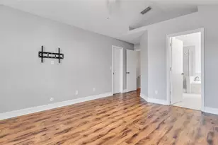 11804 Branch Mooring Dr, Tampa, FL 33635 - Photo 25