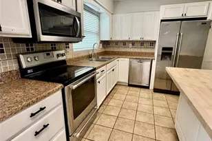 2609 E 98th Ave, Tampa, FL 33612 - Photo 3