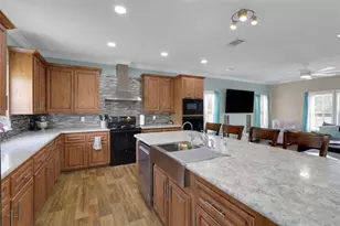 16947 Auburndale Ln, Spring Hill, FL 34610 - Photo 3