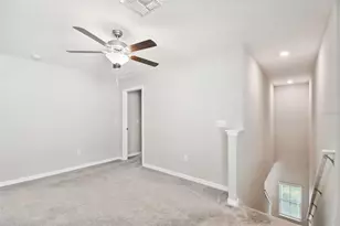 7512 Samuel Ivy Dr, Tampa, FL 33619 - Photo 13