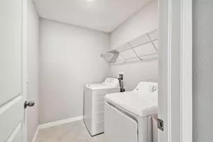 7512 Samuel Ivy Dr, Tampa, FL 33619 - Photo 23
