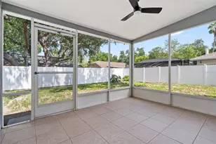 1727 Tallowtree Cir, Valrico, FL 33594 - Photo 33