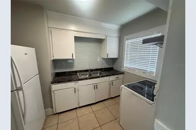 330 20th Avenue S, Saint Petersburg, FL 33705 - Photo 5