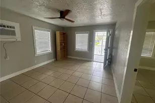 330 20th Ave S, Saint Petersburg, FL 33705 - Photo 3