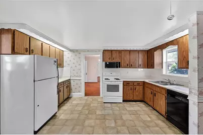 5806 N Cherokee Avenue, Tampa, FL 33604 - Photo 9