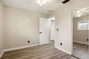 442 Evergreen Dr, Oldsmar, FL 34677 - Photo 21