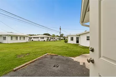 14142 90th Avenue, Seminole, FL 33776 - Photo 37