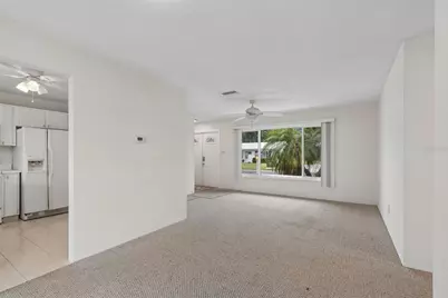 14142 90th Avenue, Seminole, FL 33776 - Photo 11