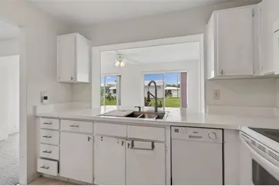 14142 90th Avenue, Seminole, FL 33776 - Photo 15