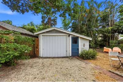 608 Kirkwood Terrace N, Saint Petersburg, FL 33701 - Photo 23