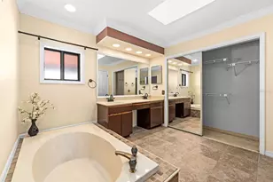 6325 Parson Brown Dr, Orlando, FL 32819 - Photo 17