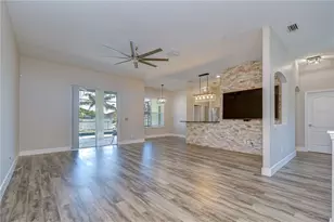 2804 Abbey Grove Dr, Valrico, FL 33594 - Photo 9