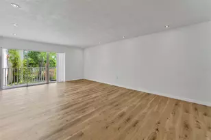 592 100th Ave N, Saint Petersburg, FL 33702 - Photo 15