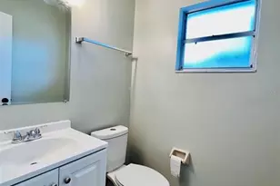 1610 Palm Leaf Dr, Brandon, FL 33510 - Photo 13