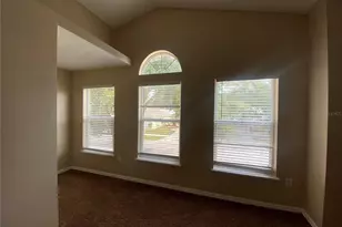 30302 Double Dr, Wesley Chapel, FL 33545 - Photo 25