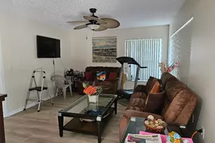 708 Brannen Cir, Sun City Center, FL 33573 - Photo 23
