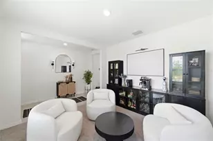 8210 Dolphin Blf Blvd, Wesley Chapel, FL 33545 - Photo 9