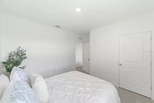 8210 Dolphin Blf Blvd, Wesley Chapel, FL 33545 - Photo 51
