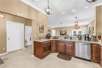 2318 W Cherry Street, Tampa, FL 33607 - Photo 7