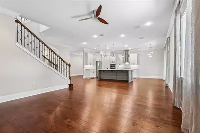 3627 E Clark Circle, Tampa, FL 33629 - Photo 9