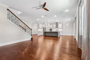 3627 E Clark Cir, Tampa, FL 33629 - Photo 9