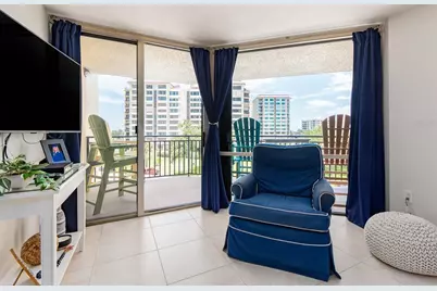 690 Island Way #408, Clearwater Beach, FL 33767 - Photo 9
