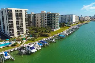 690 Island Way, Clearwater Beach, FL 33767 - Photo 1