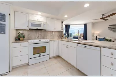 690 Island Way #408, Clearwater Beach, FL 33767 - Photo 13