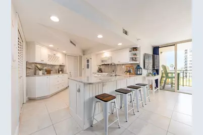 690 Island Way #408, Clearwater Beach, FL 33767 - Photo 11