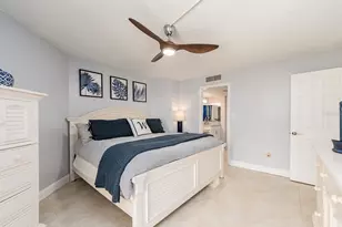 690 Island Way, Clearwater Beach, FL 33767 - Photo 21