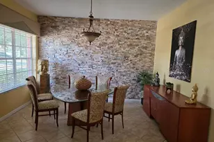 12435 Adventure Dr, Riverview, FL 33579 - Photo 3