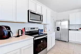 33327 Darley Dl Trl, Wesley Chapel, FL 33545 - Photo 19
