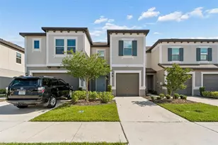 31612 Blue Passing Loop, Wesley Chapel, FL 33545 - Photo 5