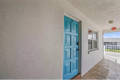11655 3rd Street E #19, Treasure Island, FL 33706 - Photo 3